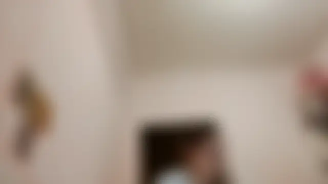 JanineThielman: δωμάτιο απευθείας συνομιλίας