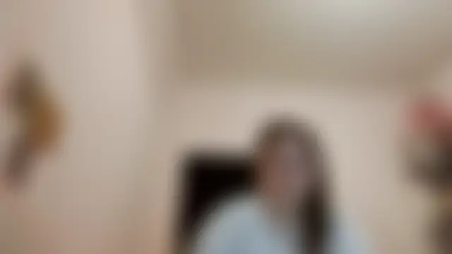 JanineThielman's Live Chat Room