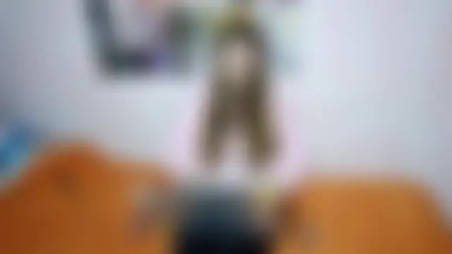 JanineThielman Adlı Modelin Canlı Sohbet Odası