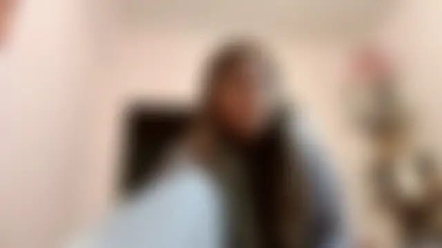 JanineThielman's Live Chat Room