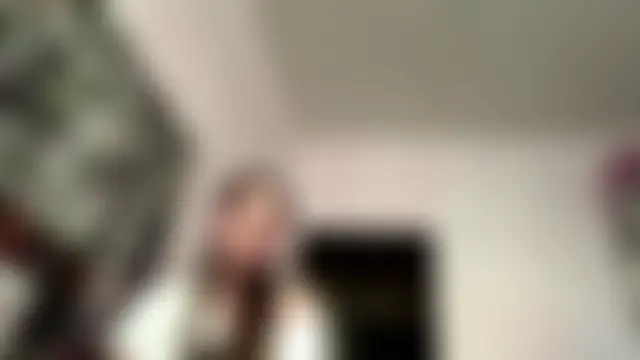 Živá chatovací místnost JanineThielman