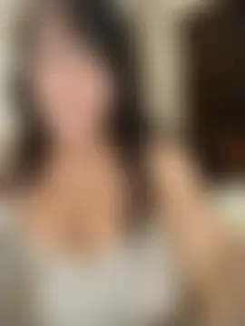 MilkCandyGirl élő XXX-chatje