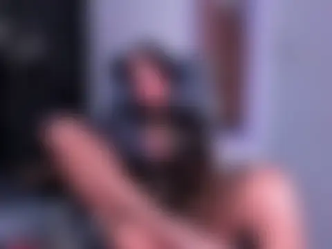 MarianaGalviz_'s Live Chat Room
