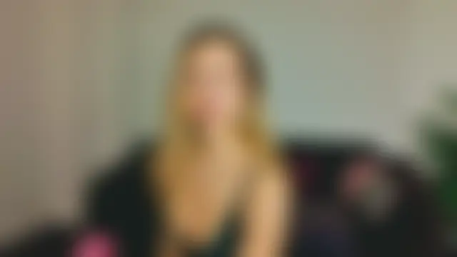 غرفة دردشة LannaSkyy المباشرة