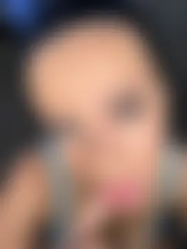 הופעת וובקאם של KrystalJade