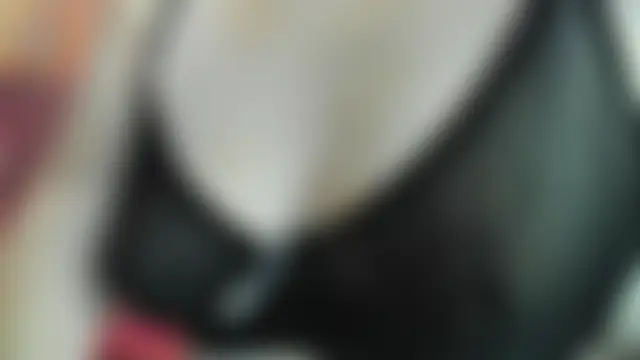 EllieRough Live Chatraum