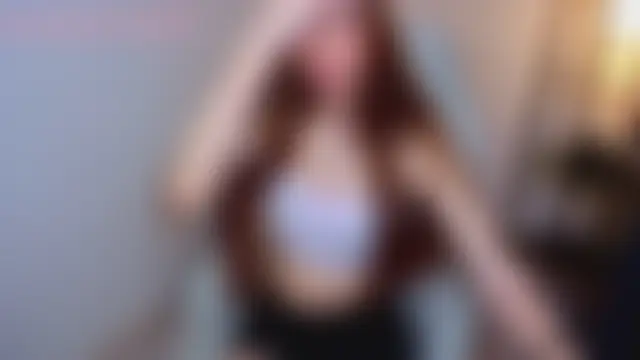 EmilyRidd's Live Chat Room