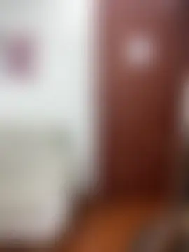 Emi_rousse élő chatszobája