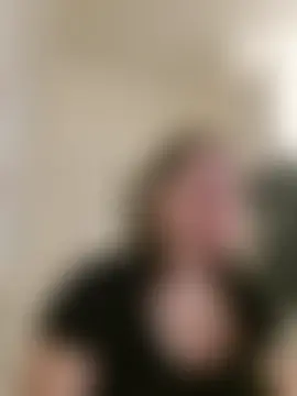 LaraHarperのライブチャットルーム