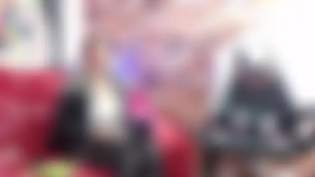 Phòng Chat Trực Tiếp Denise_Diaz