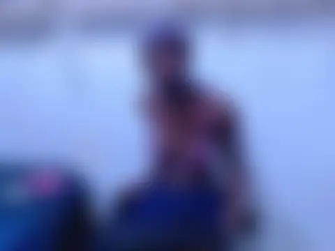 Živá chatovací místnost Juicyjay2008