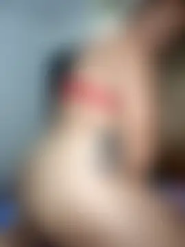 lucy_estrr: δωμάτιο απευθείας συνομιλίας