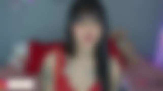 _Lucii_Rouse_ Adlı Modelin Canlı Sohbet Odası