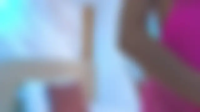 Pokój czatu na żywo – j_belle_