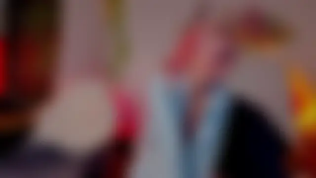 lunaticas_ Adlı Modelin Canlı Sohbet Odası