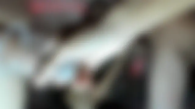 keen_boy: δωμάτιο απευθείας συνομιλίας