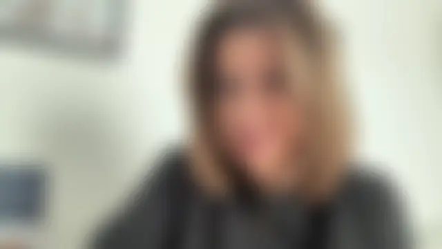 annabellewarick's Live Chat Room