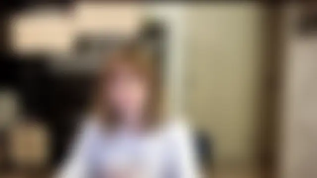 غرفة دردشة ElenoreHolguin المباشرة