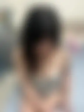 vivi131927 লাইভ চ্যাট রুম