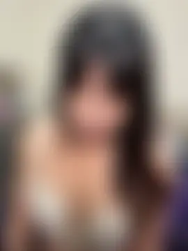 vivi131927's Live Chat Room