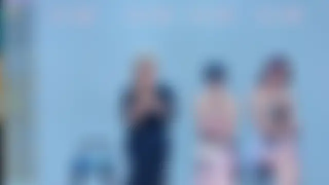 Fox_815 Adlı Modelin Canlı Sohbet Odası