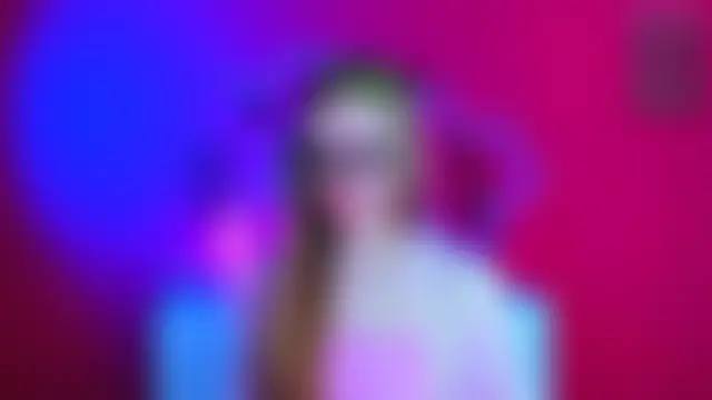 maddy_moah's Live Chat Room