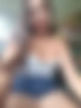 Naughty-Samanta- élő chatszobája