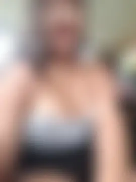 Naughty-Samanta- élő chatszobája