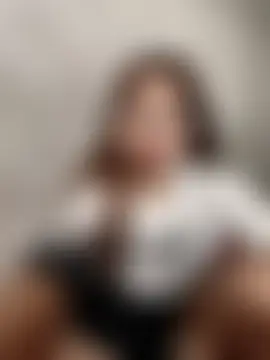 Mina_xYx Live chatroom