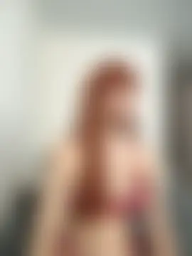 SofiaBloomyのライブXXXチャット