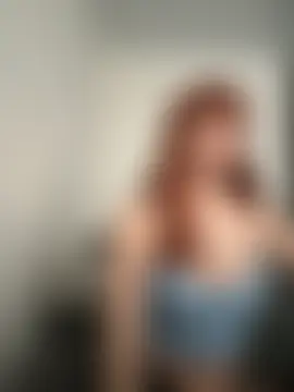 Chat XXX en directo de SofiaBloomy