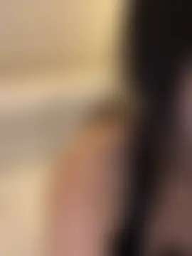 Xiaozuzongo1's Live Chat Room