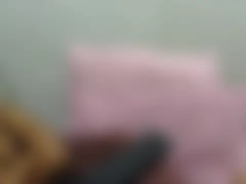 LittleVirginAngel – Naživo chatovacia miestnosť