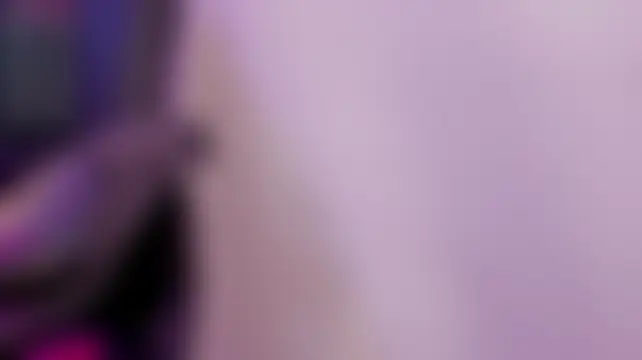 mia_rouxx1's Live XXX Chat