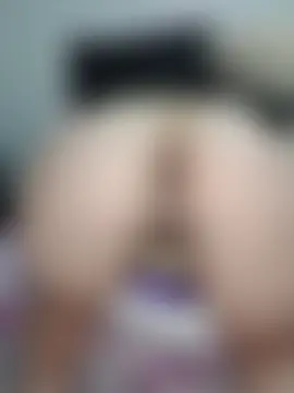 Melina-54's Live Chat Room