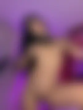 Rossie_Blooms Cameră chat live