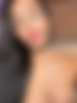 Chatroom XXX en direct de Rossie_Blooms