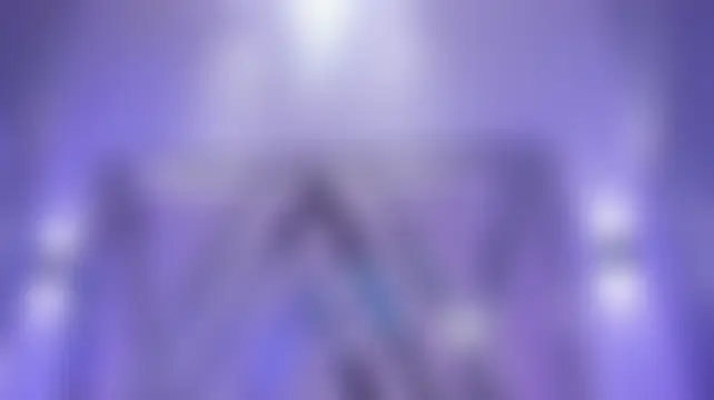 Zoe_444's Live Webcam Chat