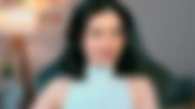 rebbekkakowalski Adlı Modelin Canlı Sohbet Odası