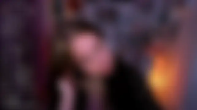 Elisabeth_Binder Live Chatraum
