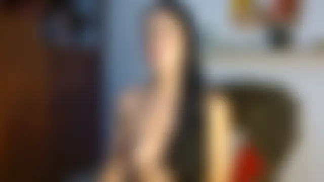 ivanna_dl's Live Chat Room