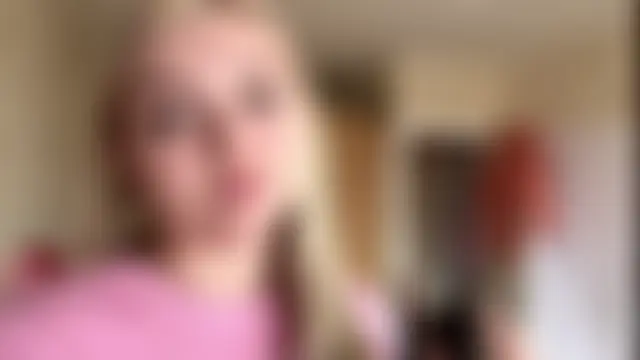 Sophia_Blondeのライブチャットルーム