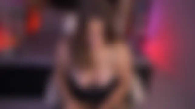 Chat soba uživo modela HeyKitten