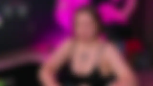 Lilit_Sinful's Live Chat Room