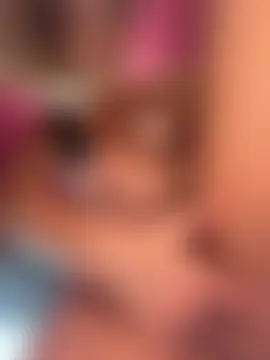 חדר צ'אט בשידור חי של NinaVerse
