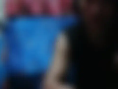 honey_krishia élő chatszobája