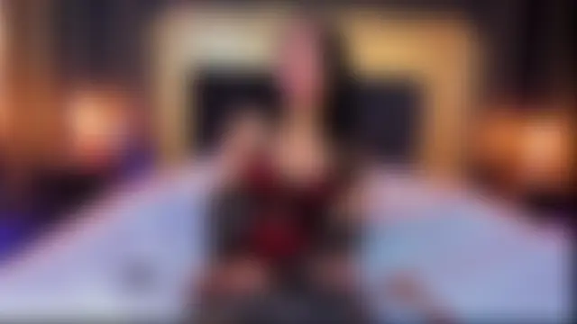 MeganStorms: онлайн-чат