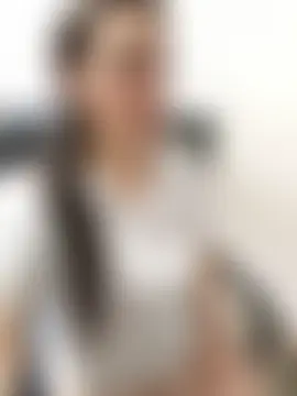 Isa_bluee Adlı Modelin Canlı Sohbet Odası