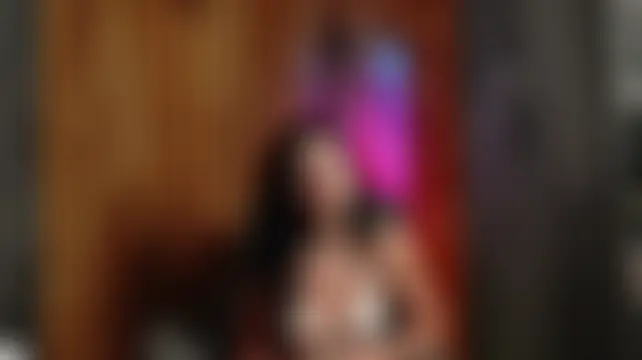 Sala de chat ao vivo de LadyAnyaa