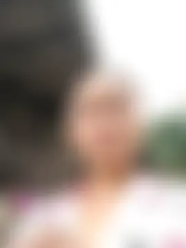 Tieuvy122's Live Chat Room